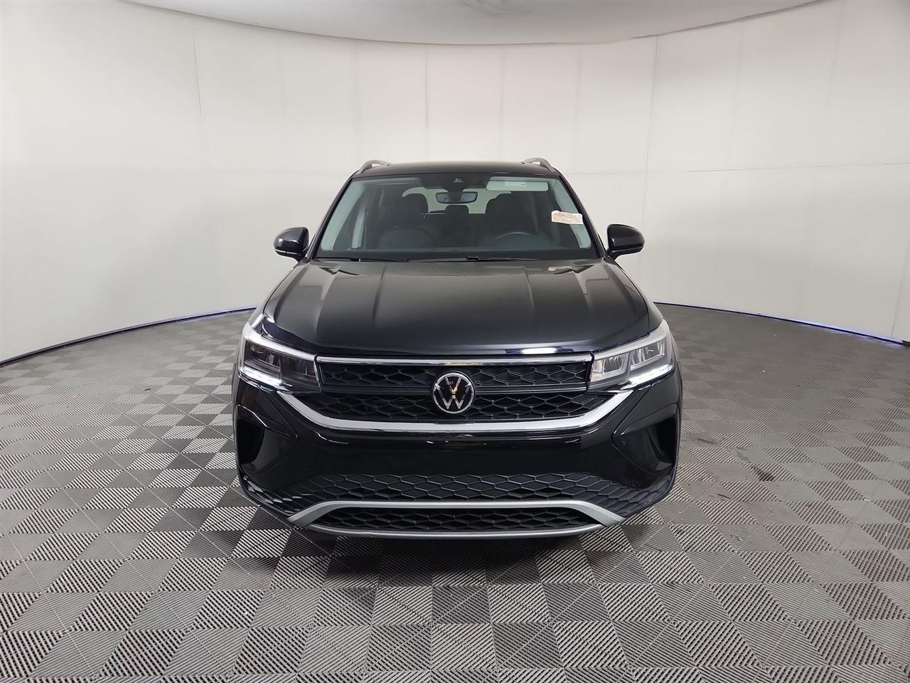 Volkswagen Taos  2022