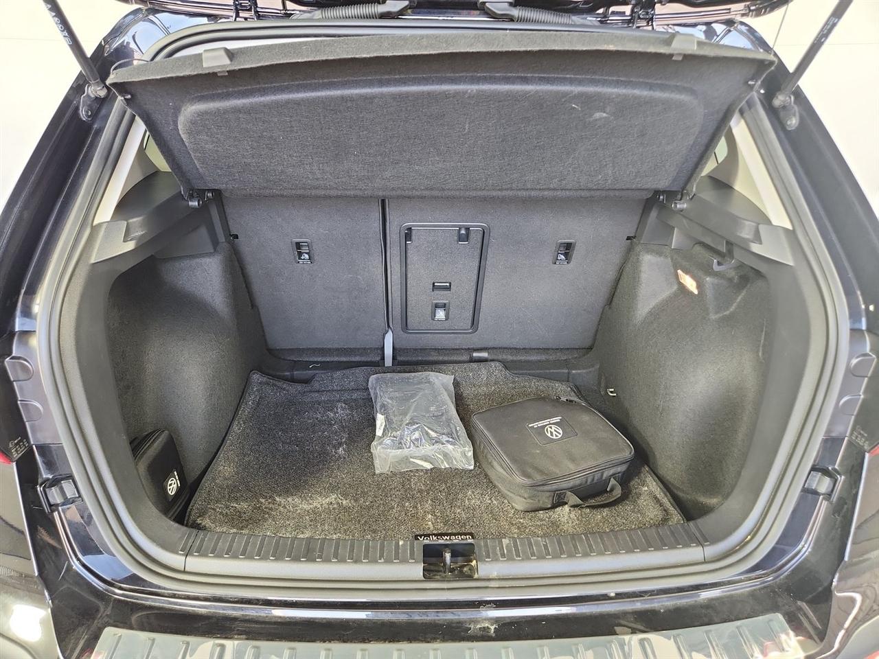 Volkswagen Taos  2022