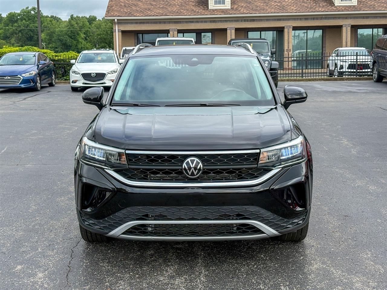 Volkswagen Taos  2022