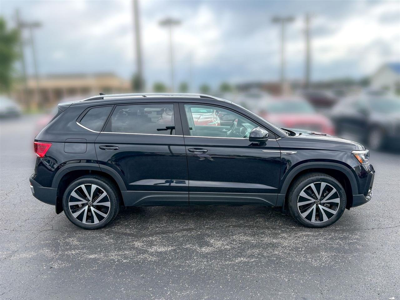 Volkswagen Taos  2022