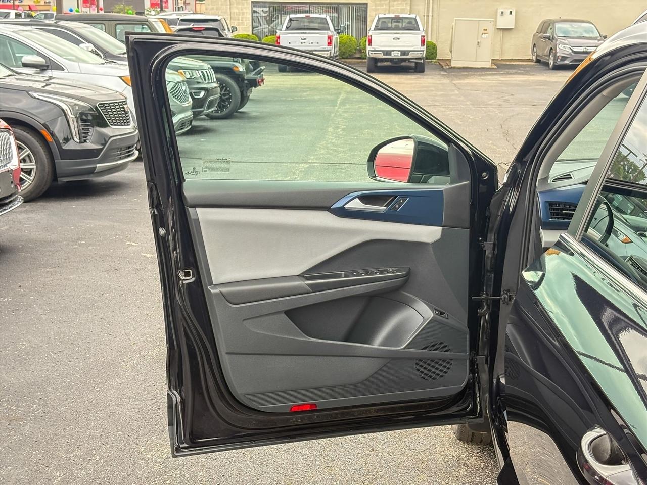 Volkswagen Taos  2022