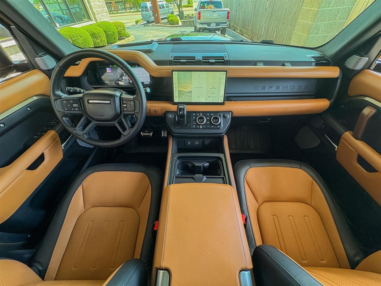 Land Rover Defender 130 X AWD 2023