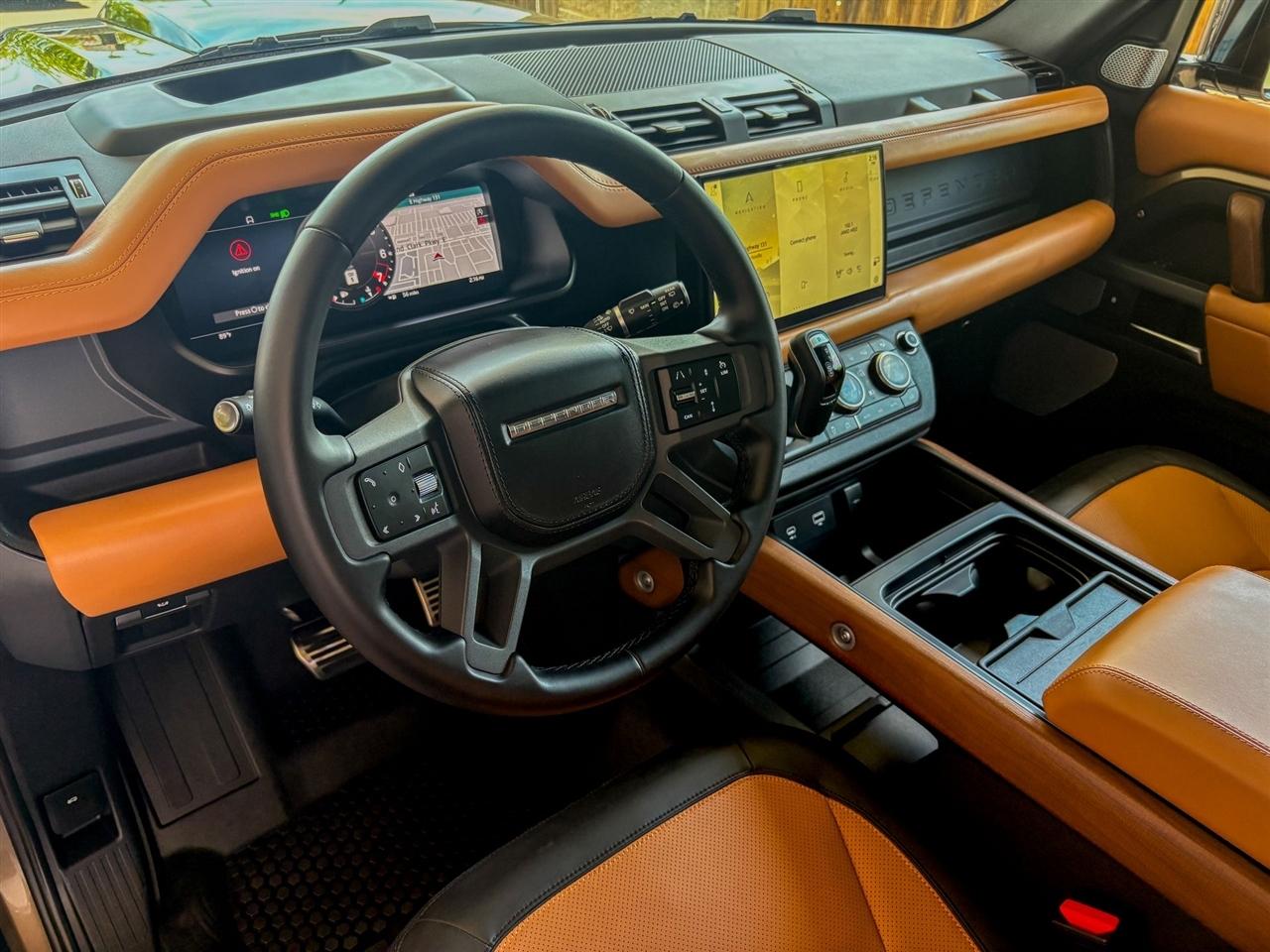 Land Rover Defender 130 X AWD 2023