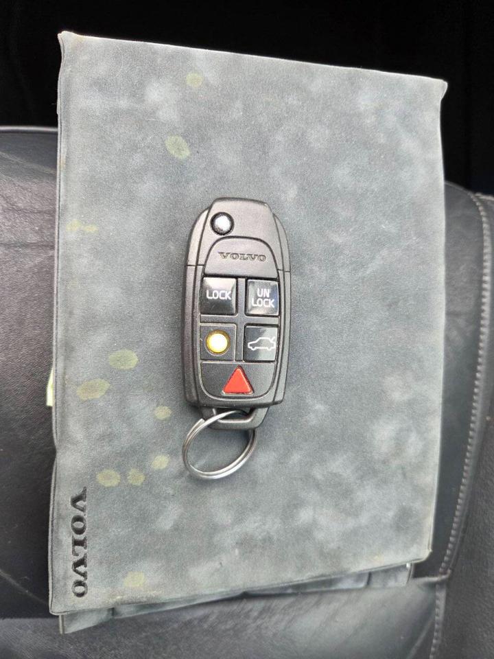 Volvo XC90 4.4L V8 AWD Auto 2006