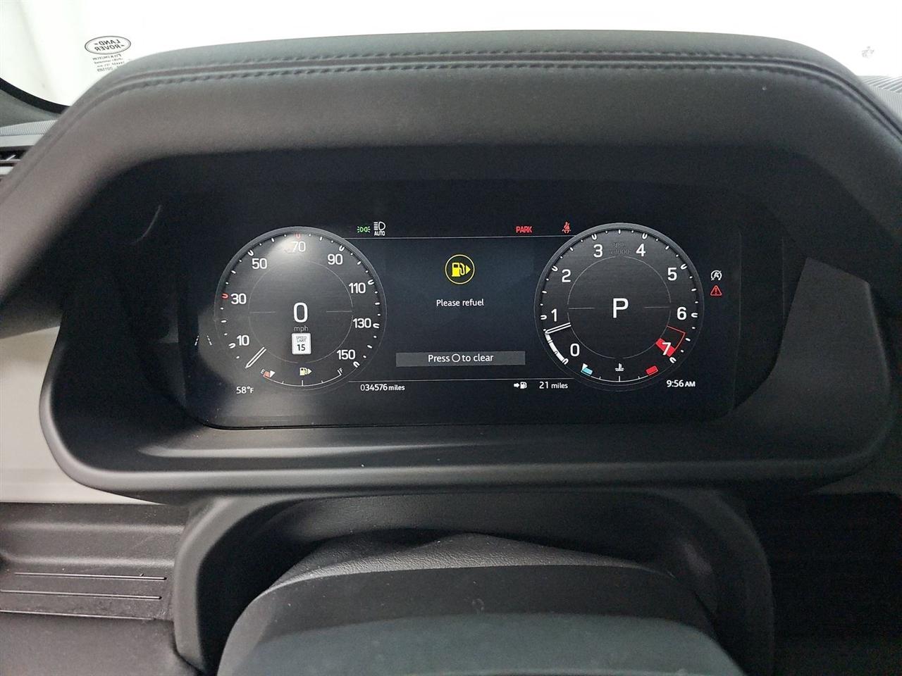 Land Rover Defender  2024