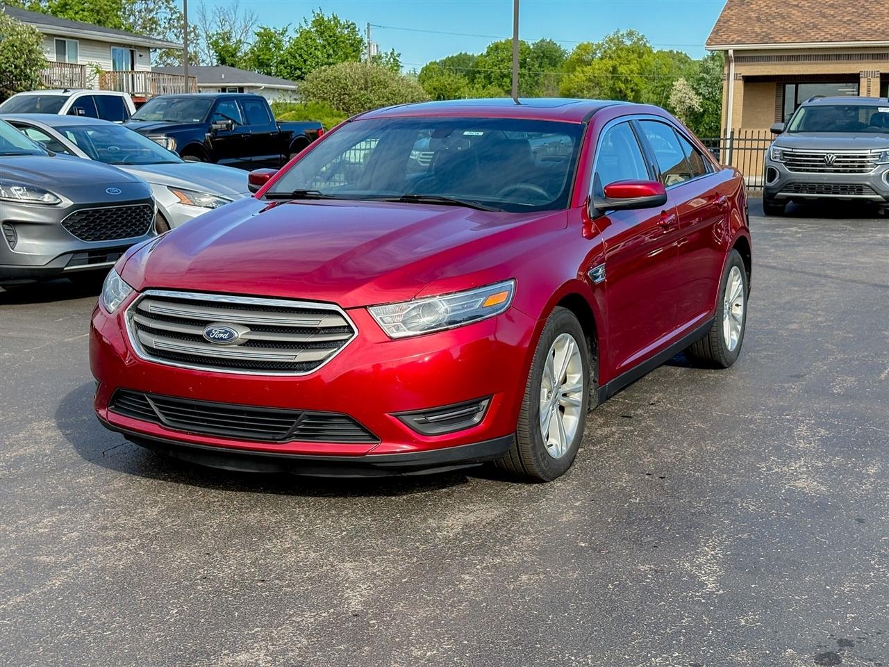 Ford Taurus  2018