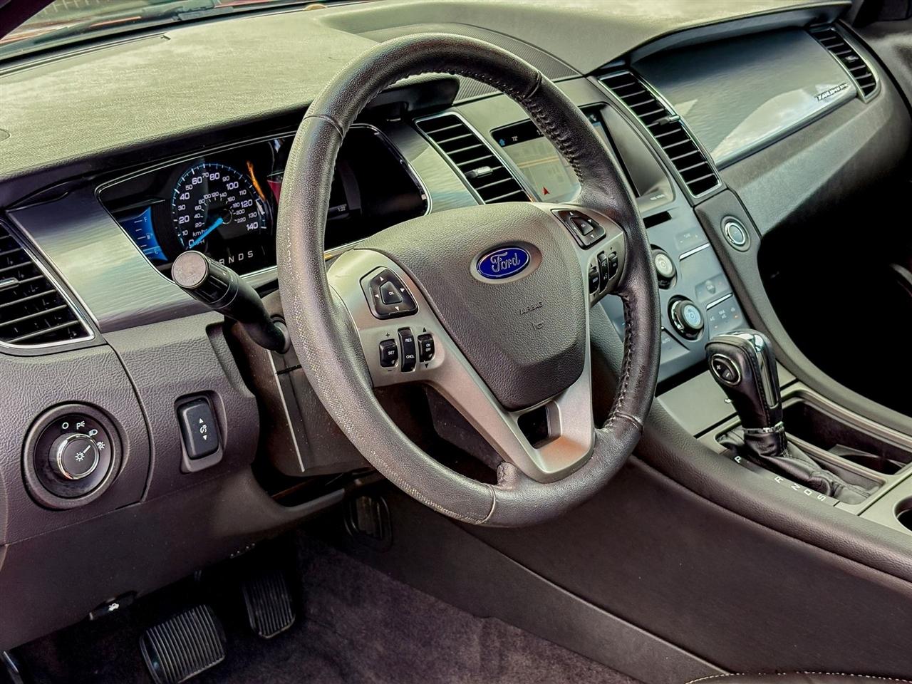 Ford Taurus  2018