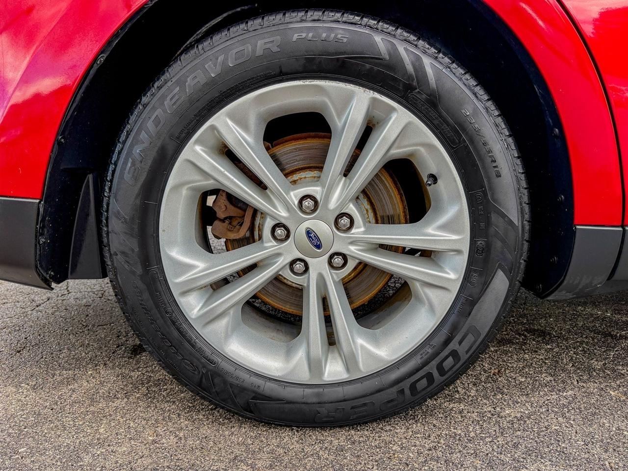 Ford Taurus  2018