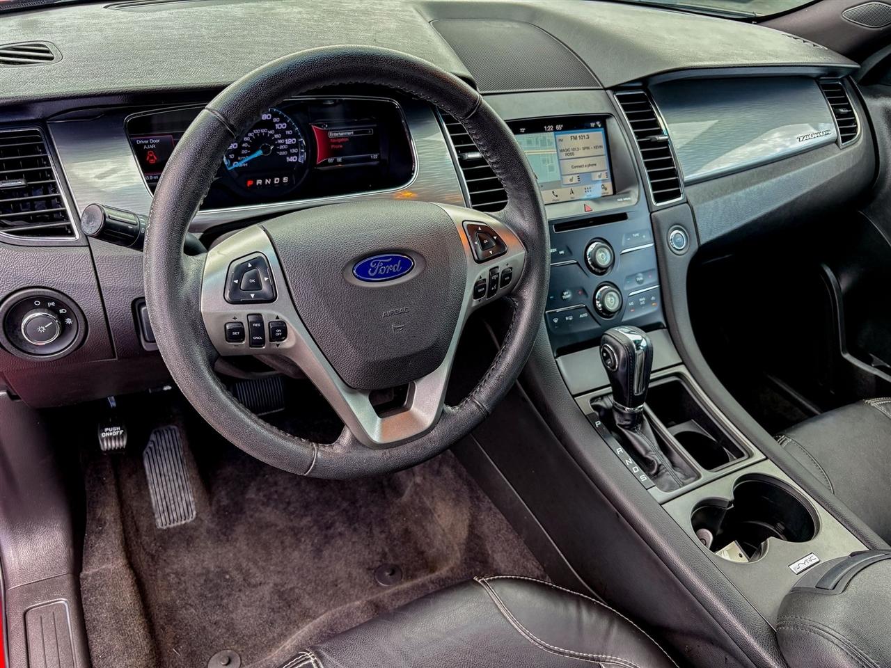 Ford Taurus  2018