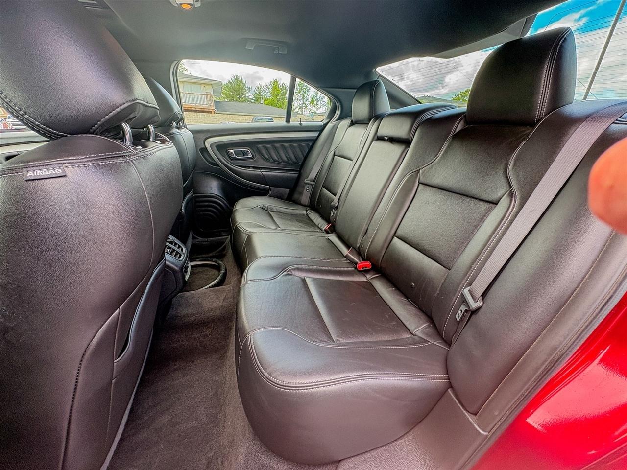 Ford Taurus  2018