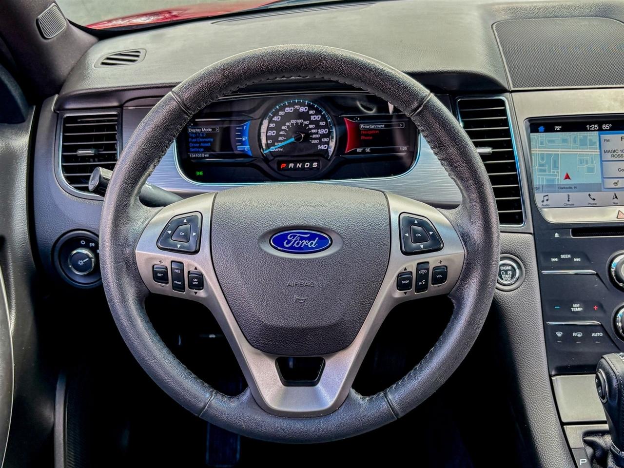 Ford Taurus  2018