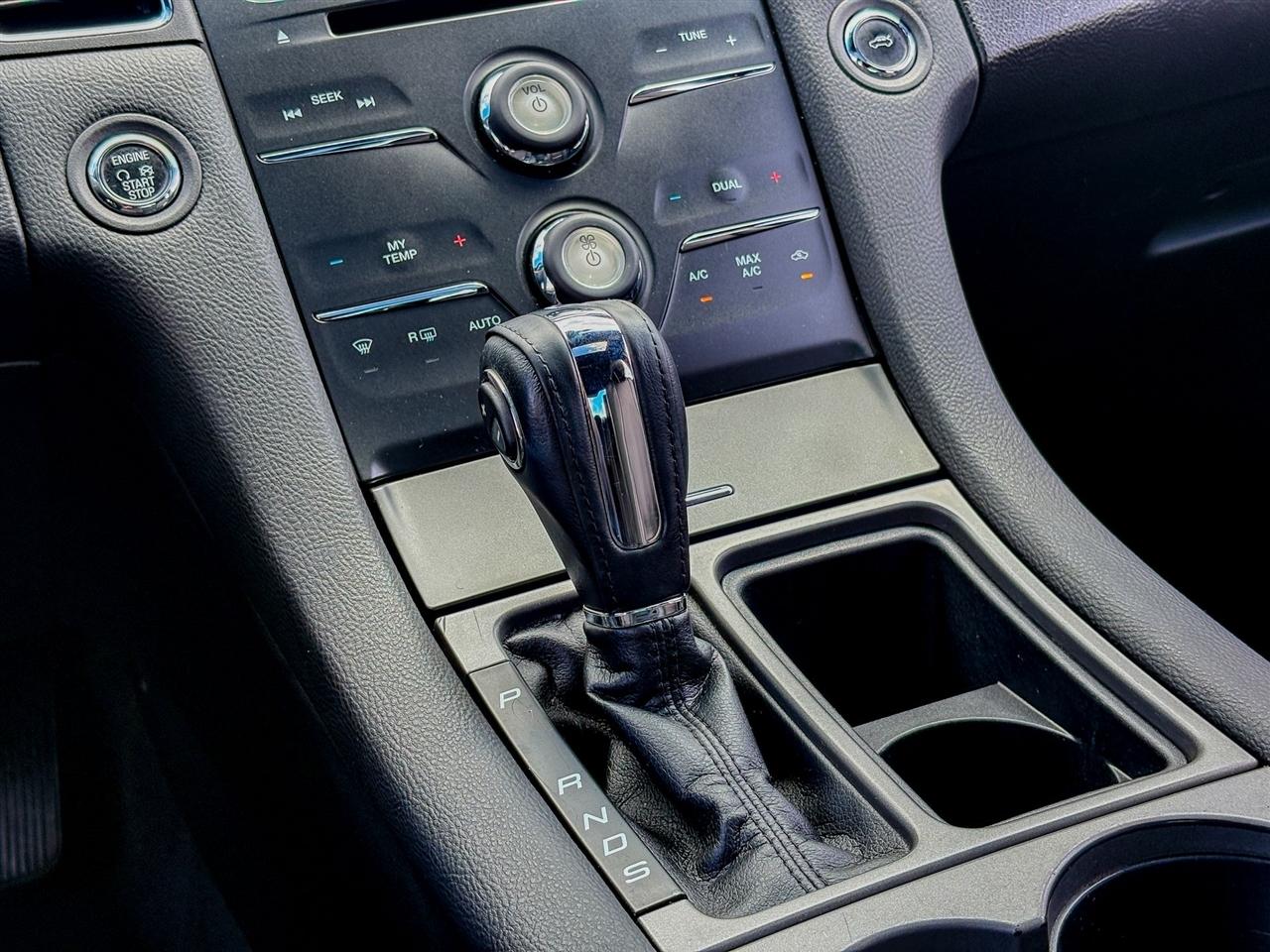 Ford Taurus  2018
