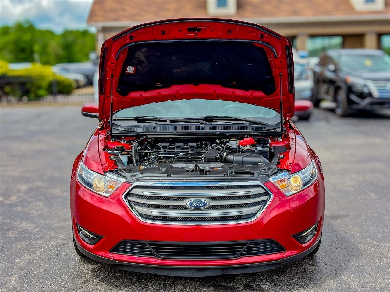 Ford Taurus  2018