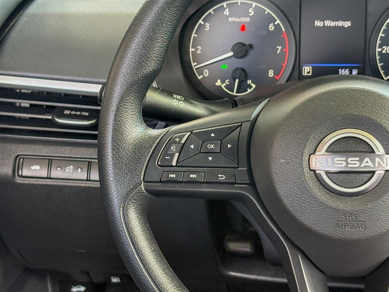 Nissan Altima  2024