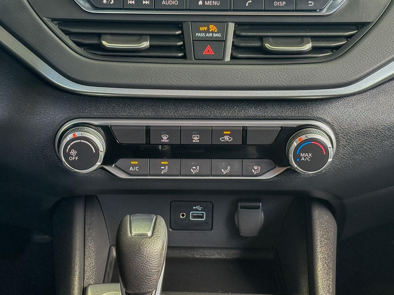 Nissan Altima  2024