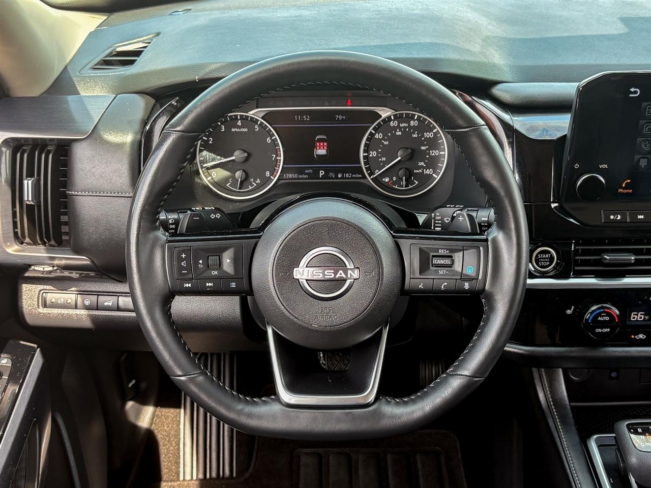 Nissan Pathfinder  2023