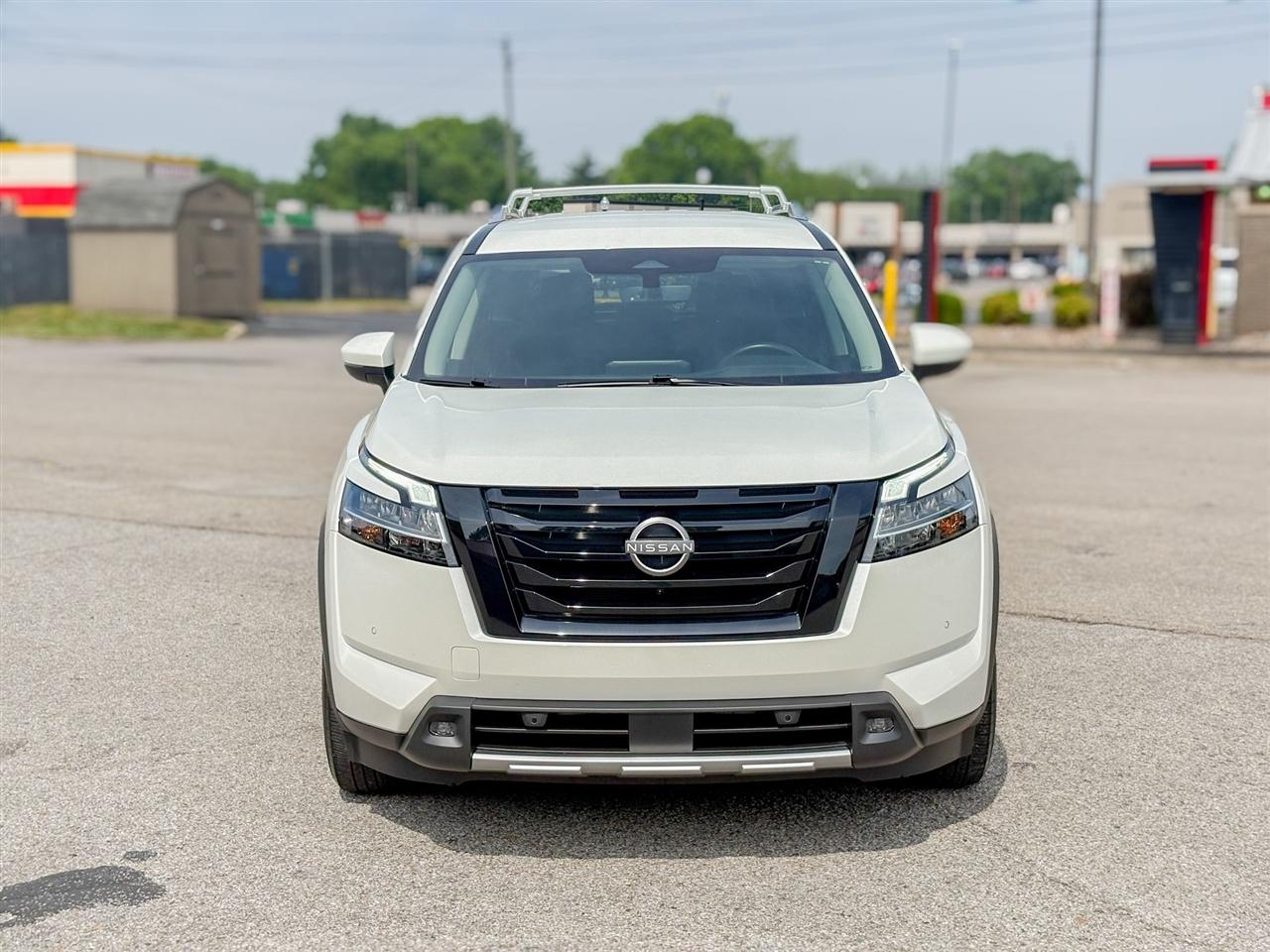 Nissan Pathfinder SL 4WD 2023