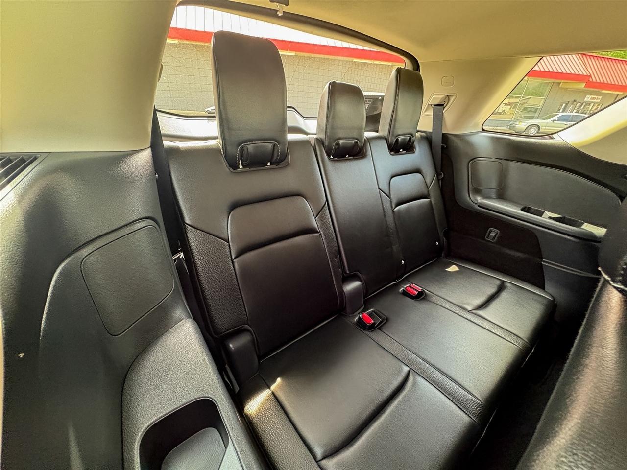 Nissan Pathfinder SL 4WD 2023