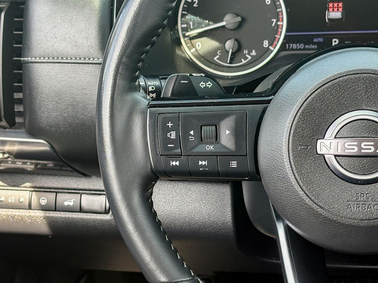 Nissan Pathfinder SL 4WD 2023