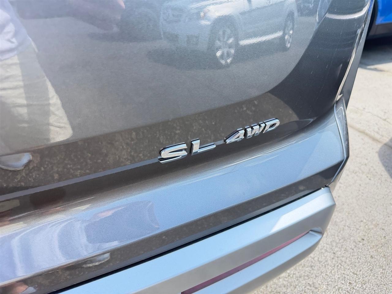 Nissan Pathfinder  2025