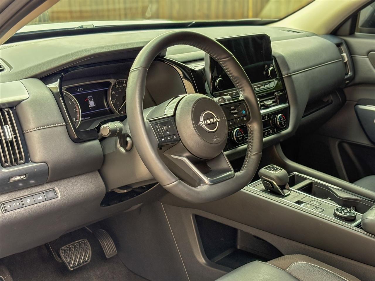 Nissan Pathfinder  2025