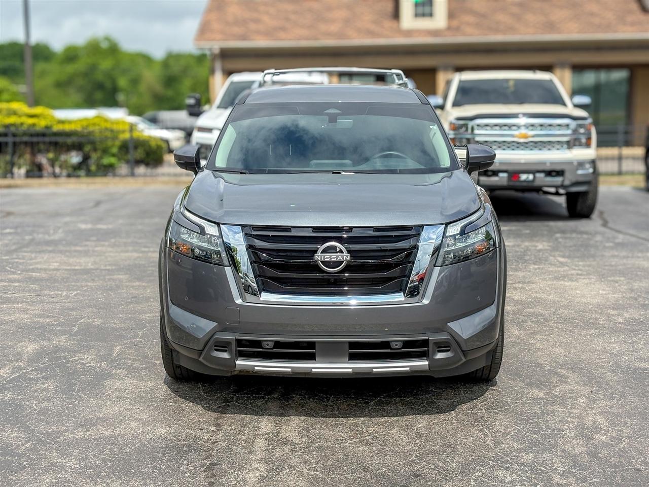 Nissan Pathfinder  2025