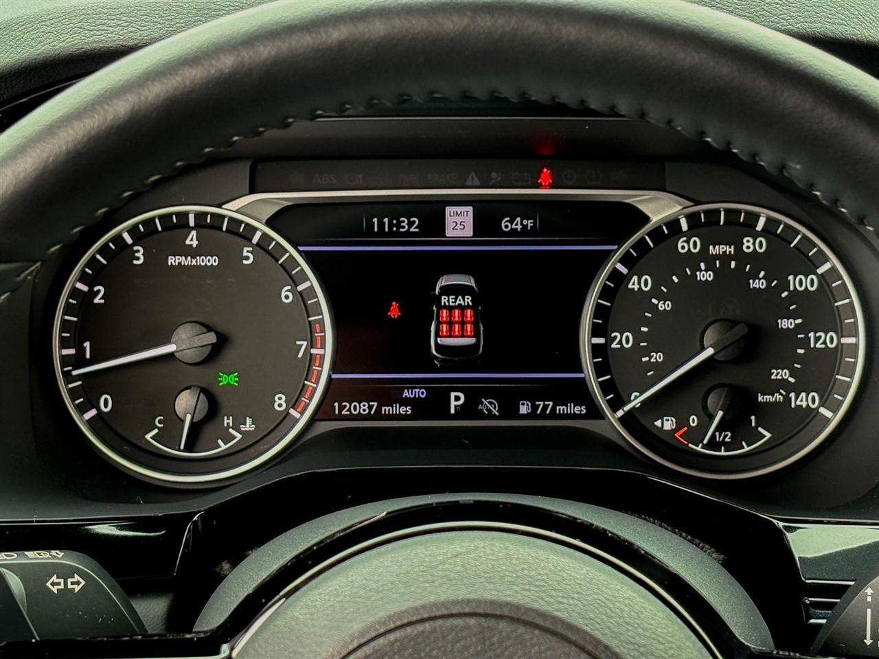 Nissan Pathfinder  2025