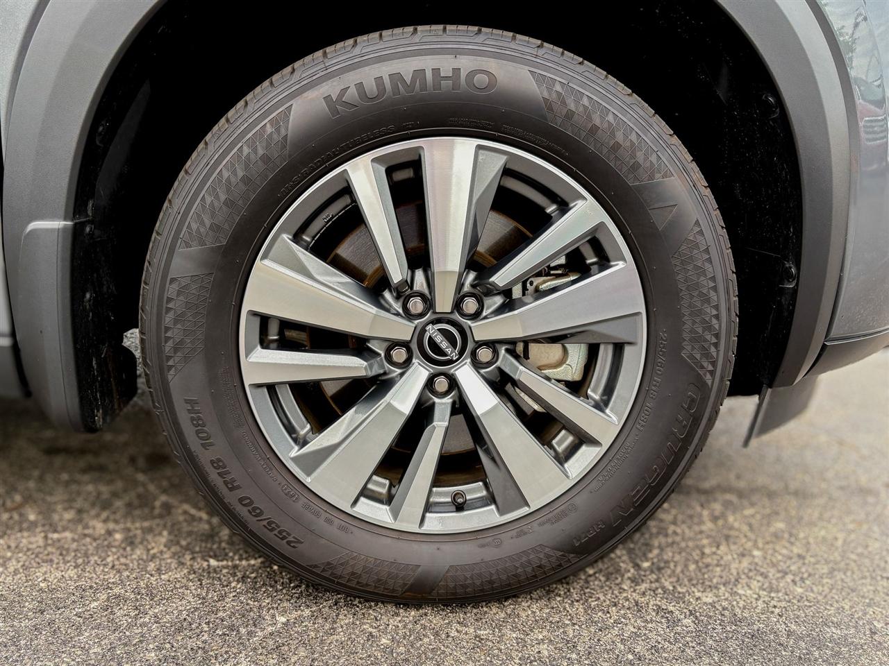 Nissan Pathfinder  2025