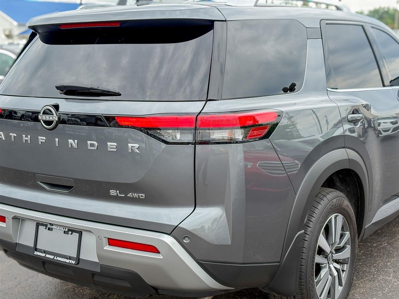 Nissan Pathfinder  2025