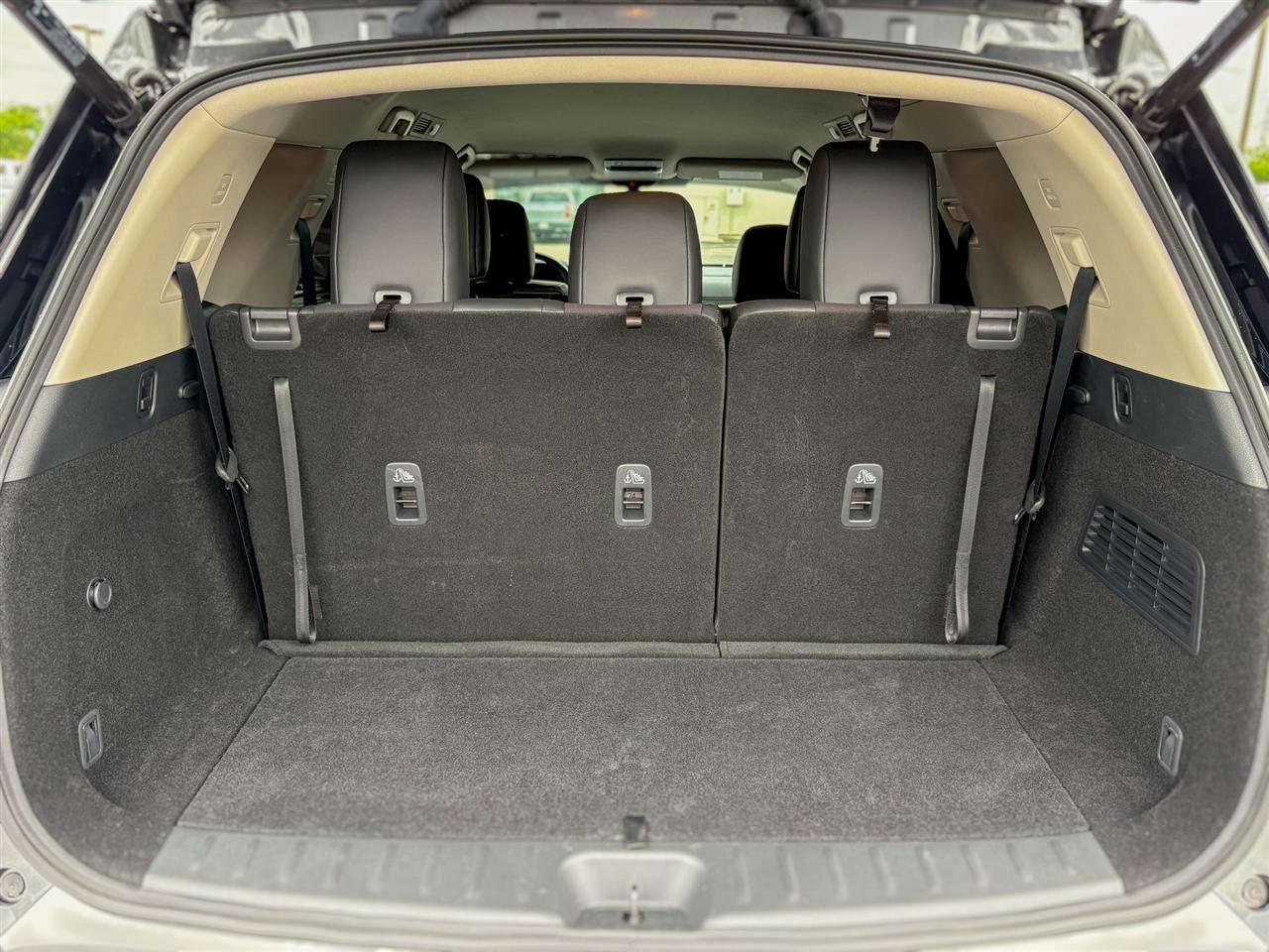 Nissan Pathfinder  2025