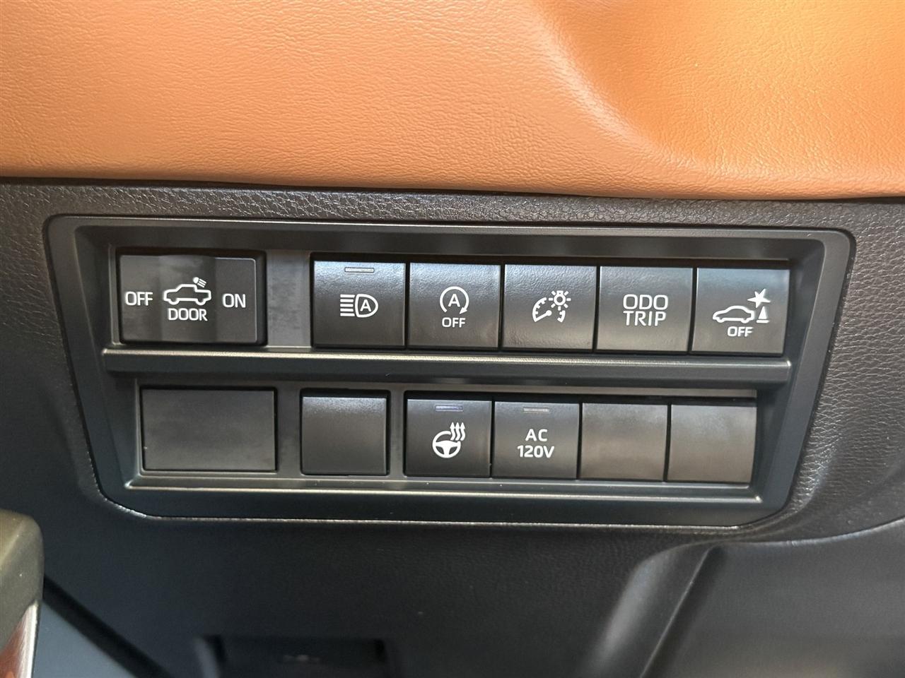 Toyota Tundra 1794 CrewMax 4WD 2026