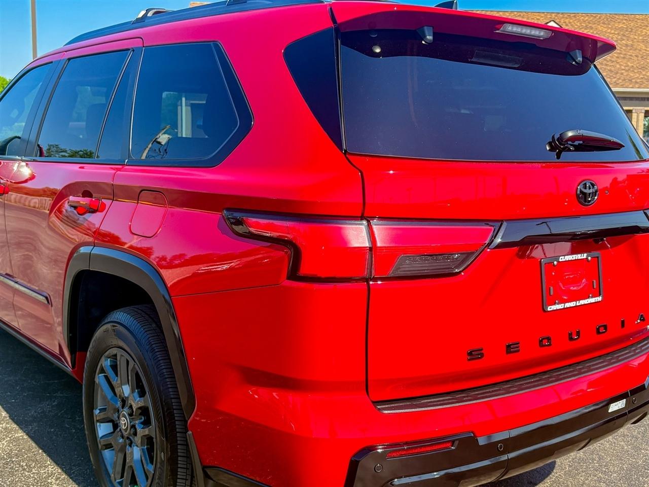 Toyota Sequoia  2025