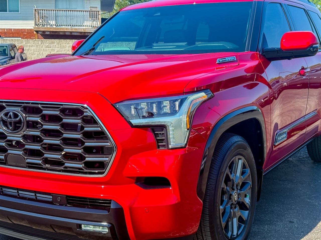 Toyota Sequoia  2025