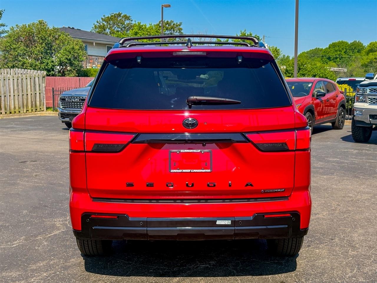 Toyota Sequoia Platinum 4WD 2025