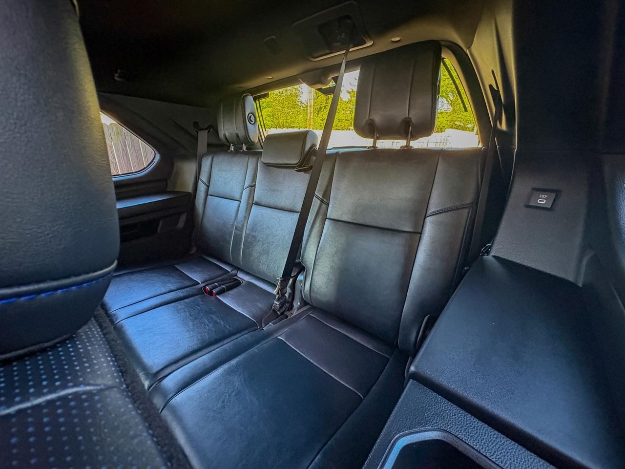 Toyota Sequoia Platinum 4WD 2025