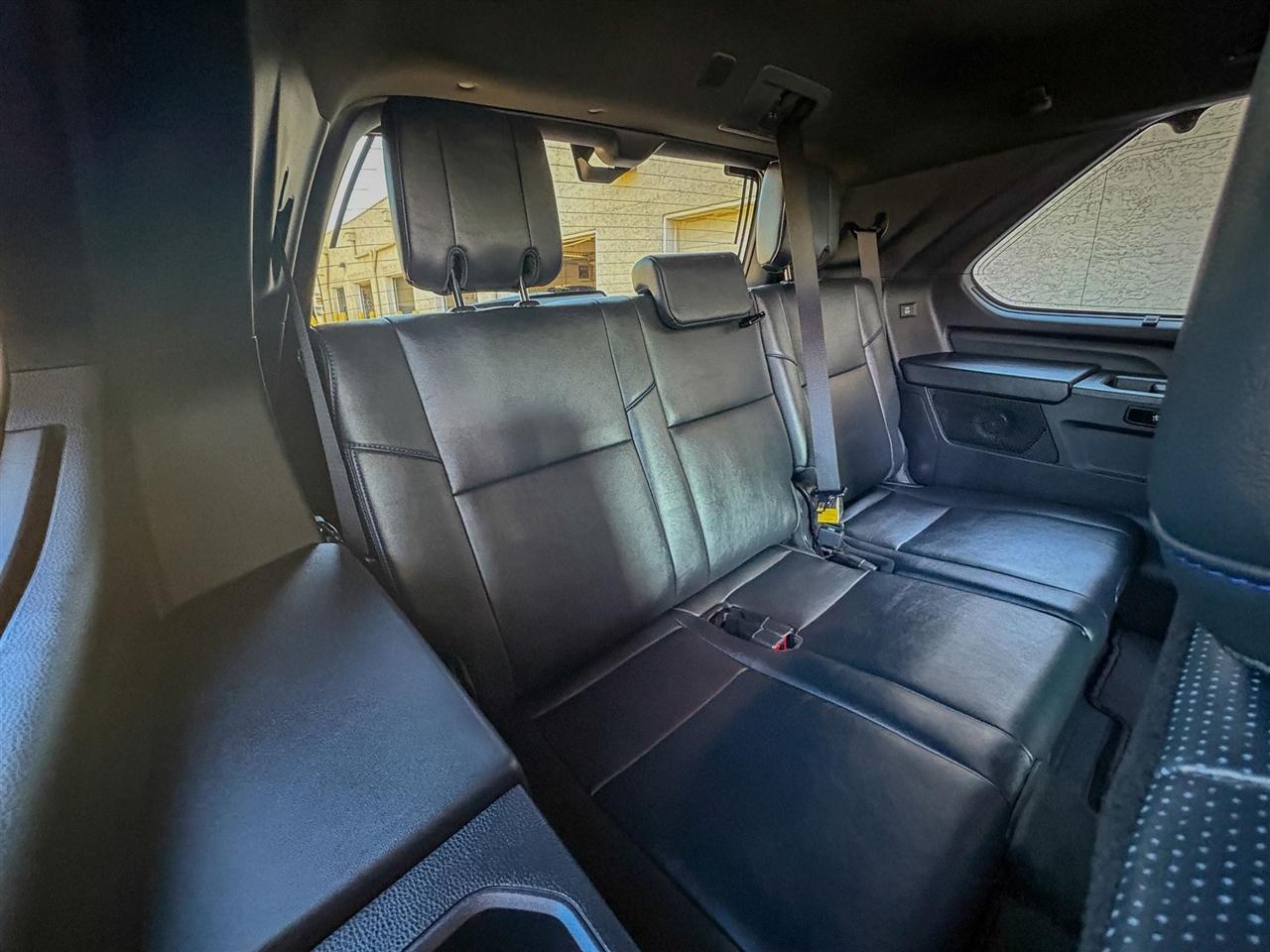 Toyota Sequoia Platinum 4WD 2025