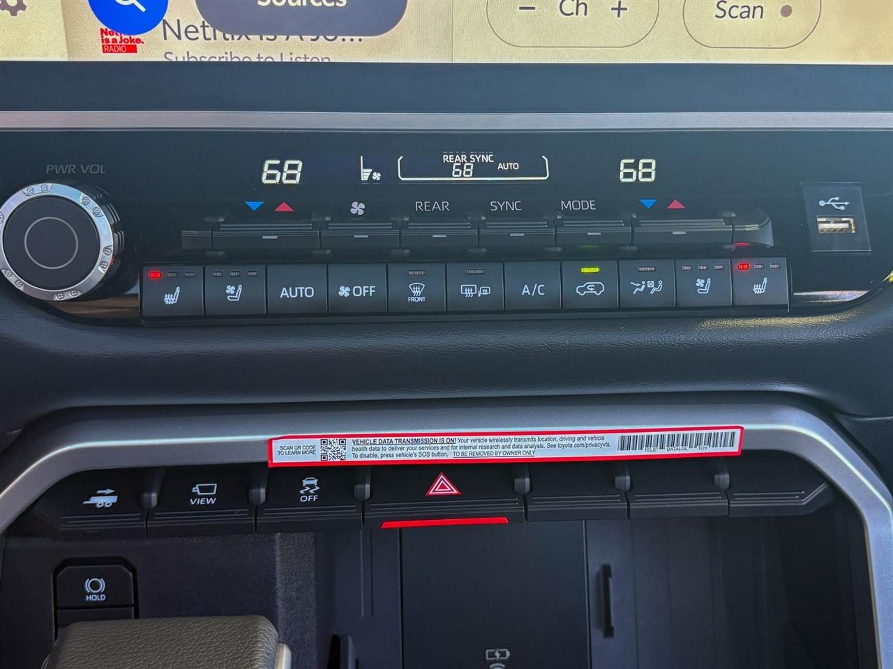 Toyota Sequoia Platinum 4WD 2025
