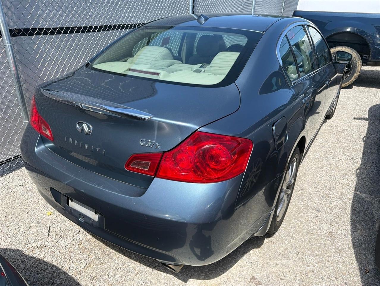 Infiniti G37 Sedan  2009