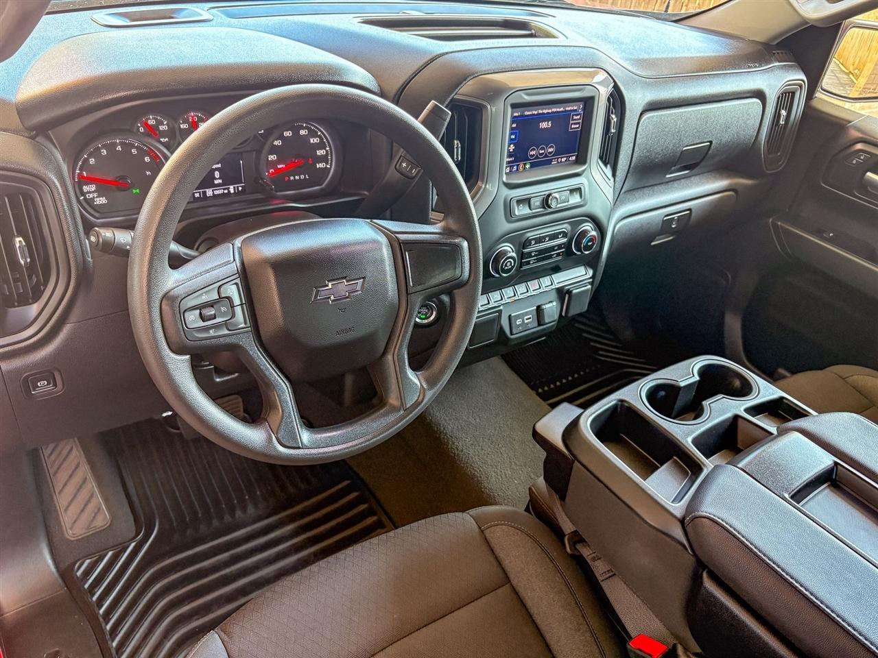 Chevrolet Silverado 1500  2025