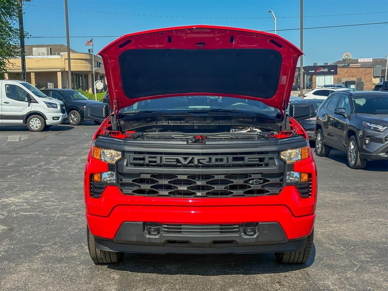 Chevrolet Silverado 1500  2025