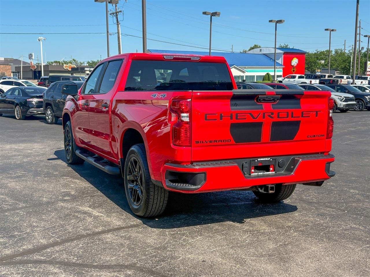 Chevrolet Silverado 1500  2025