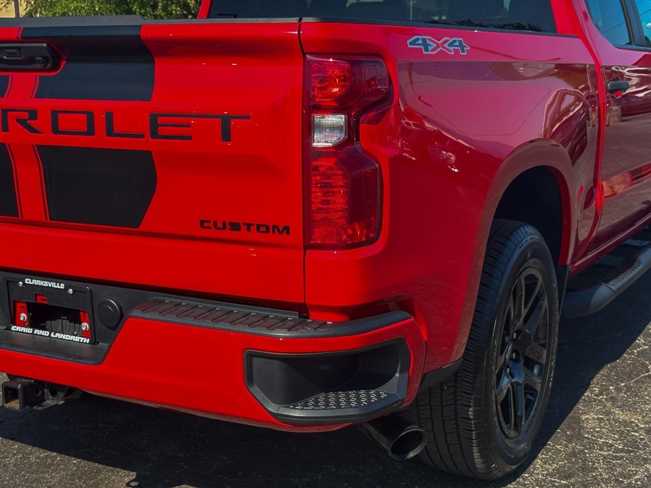 Chevrolet Silverado 1500  2025