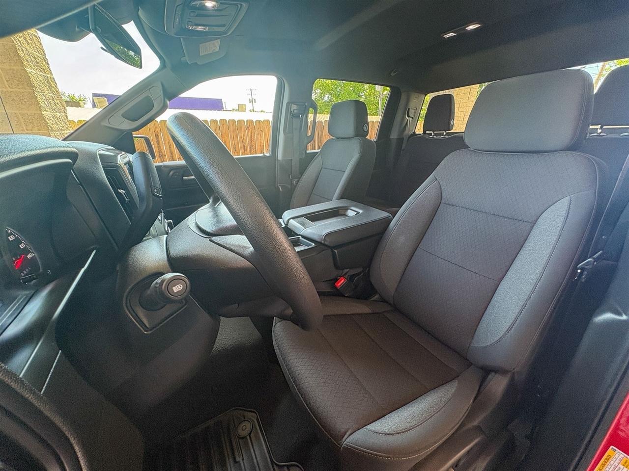 Chevrolet Silverado 1500  2025