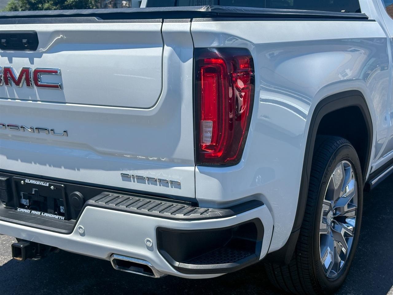 GMC Sierra 1500 Denali Crew Cab 4WD 2025