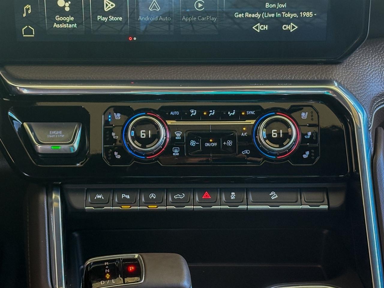 GMC Sierra 1500 Denali Crew Cab 4WD 2025
