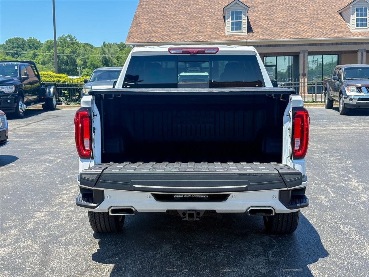 GMC Sierra 1500 Denali Crew Cab 4WD 2025