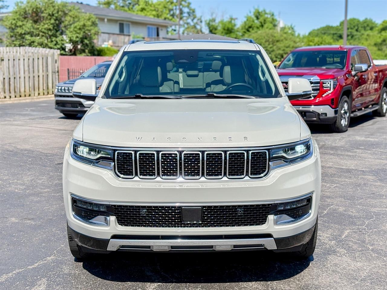 Jeep Wagoneer  2022
