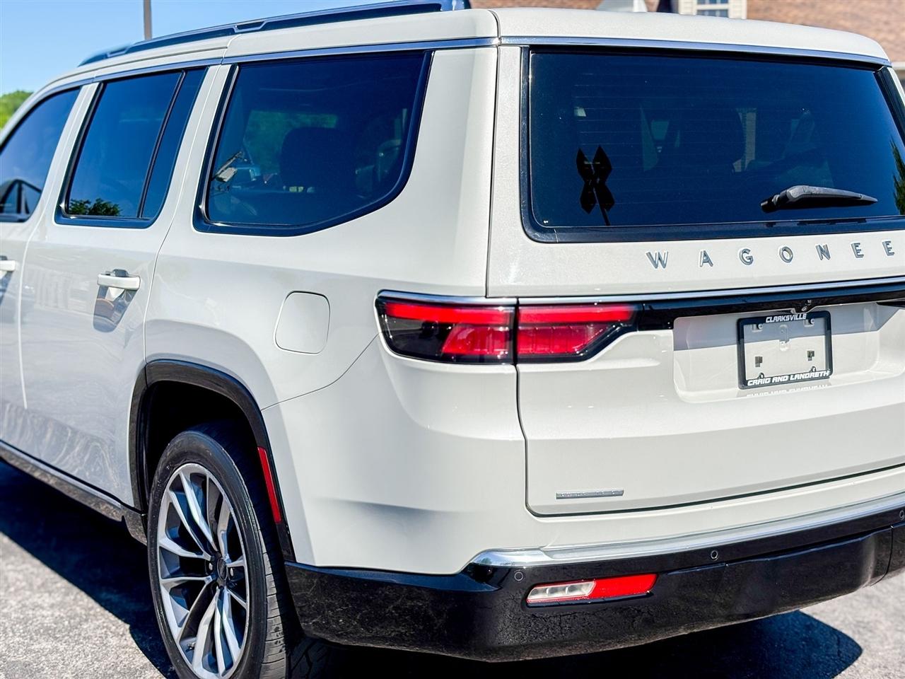 Jeep Wagoneer  2022