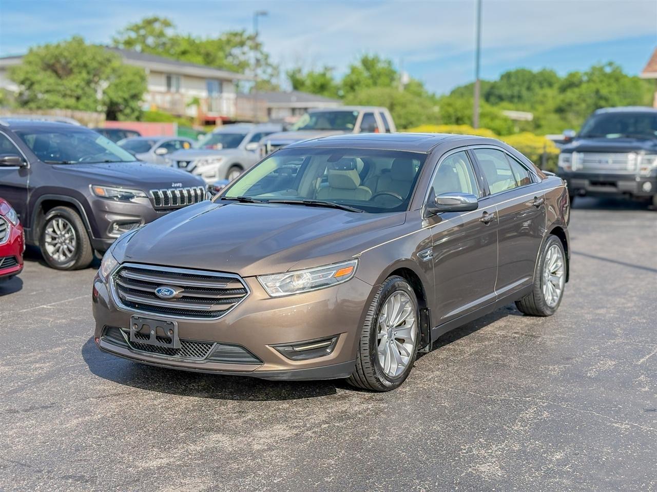 Ford Taurus Limited 2015