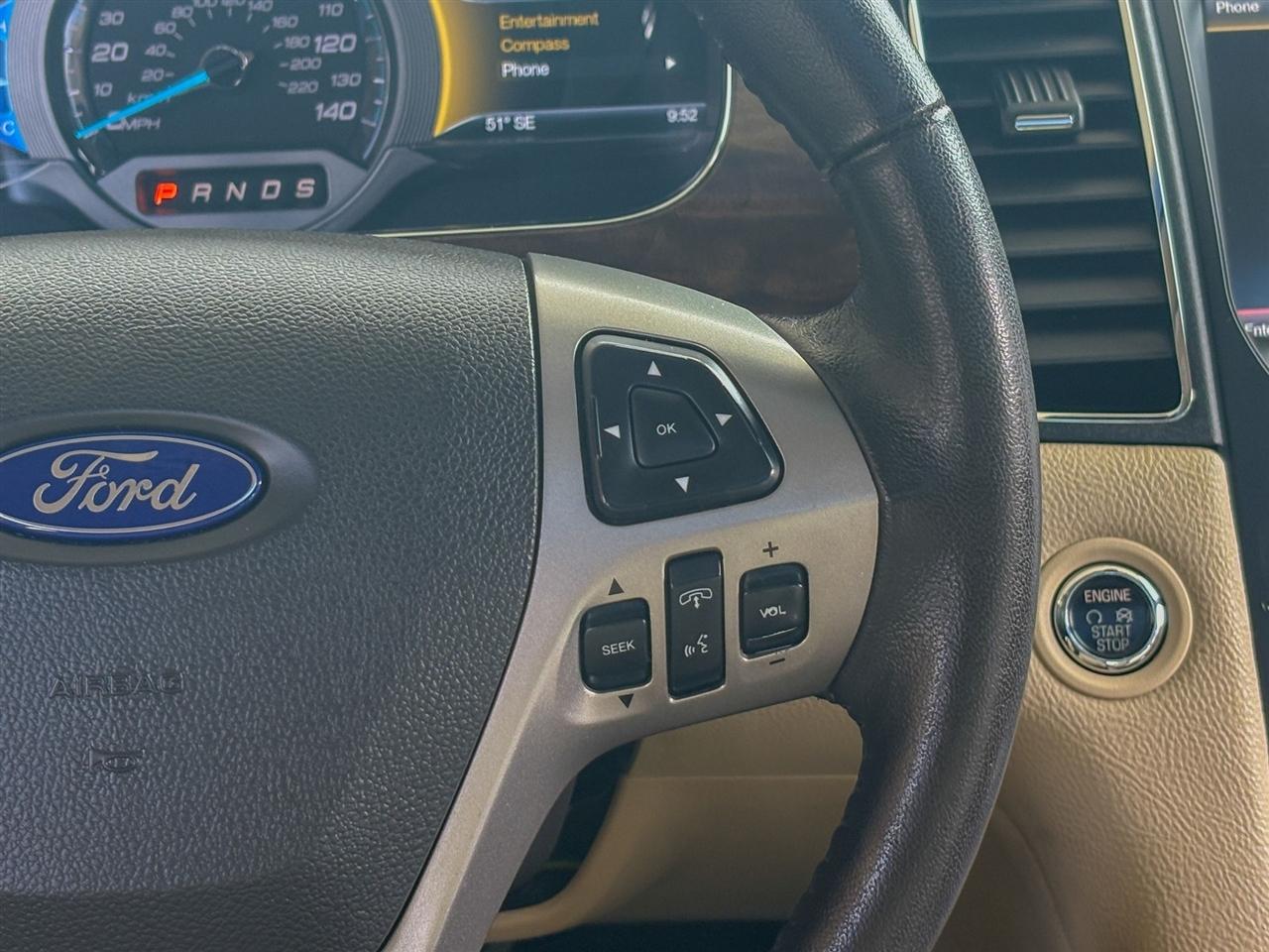 Ford Taurus Limited 2015